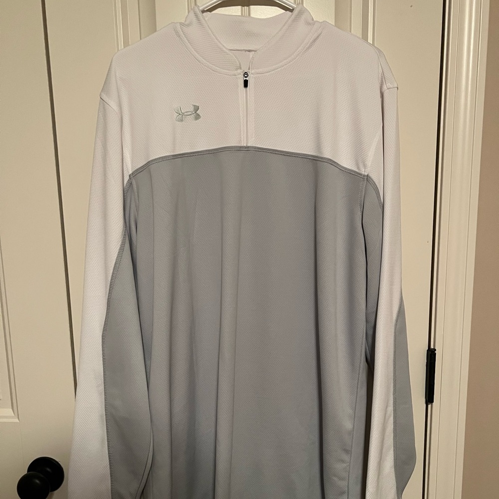 Men’s UA pullover
